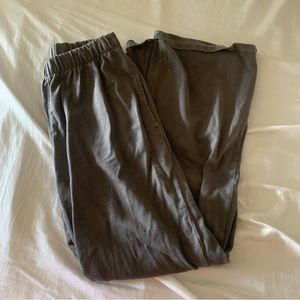 Brandy Melville Anastasia Straight Leg Sweatpants